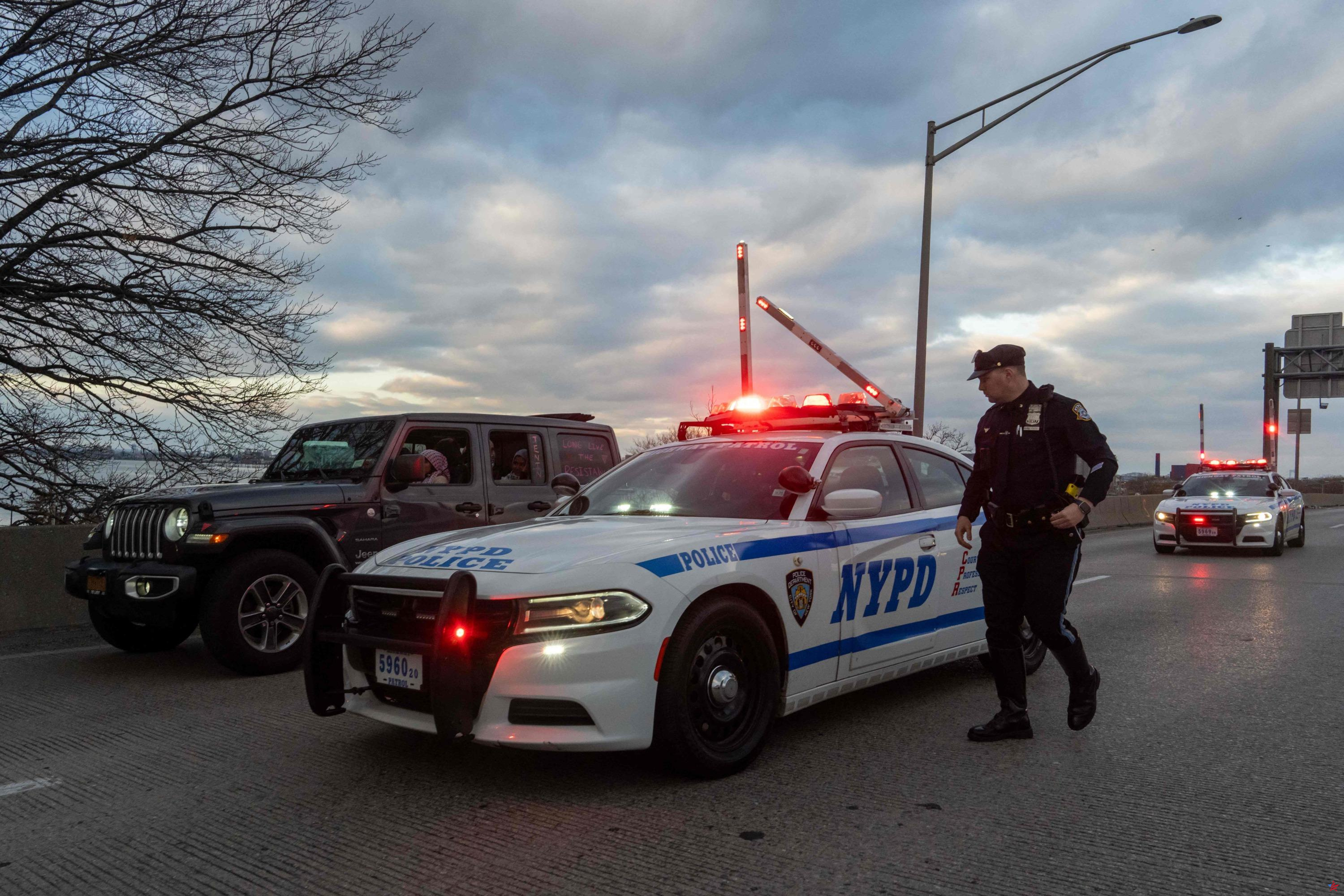 Nueva York: Imán gravemente herido por un disparo frente a una mezquita