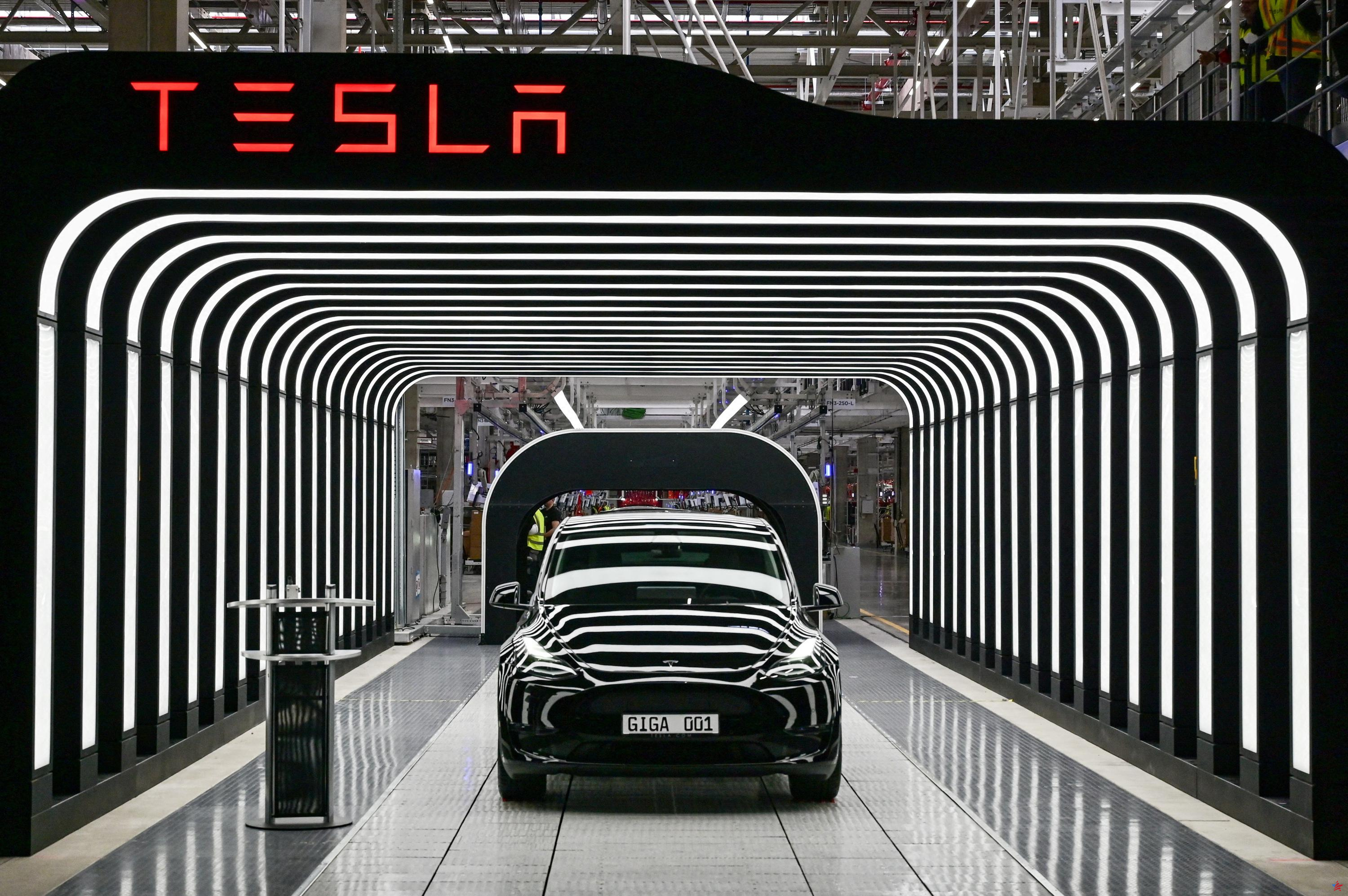 Mar Rojo: la fábrica alemana de Tesla suspende la producción por falta de piezas