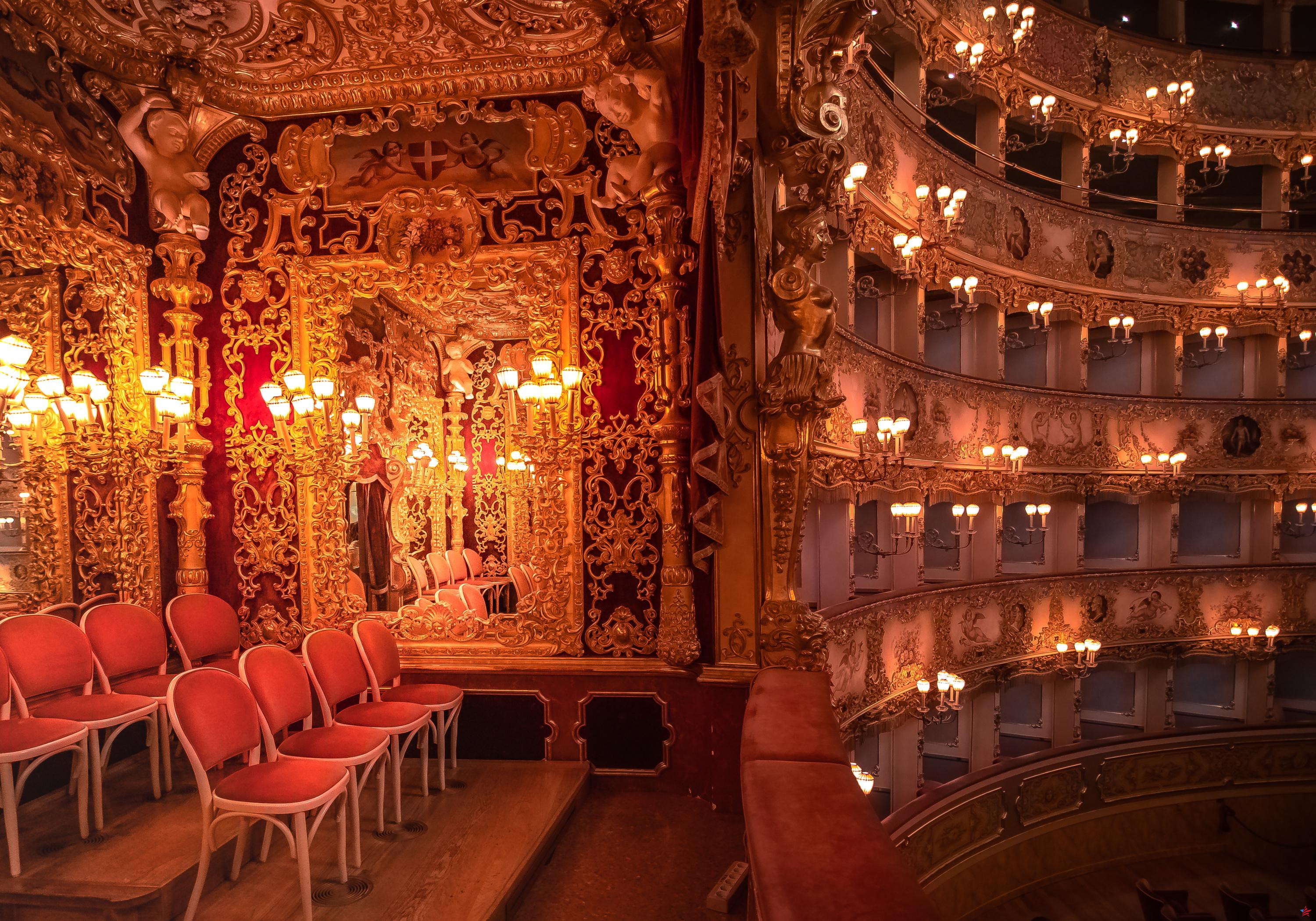 “¡Nada de fascistas en la ópera!” : En Niza, el concierto de un director de orquesta italiano interrumpido por Antifa