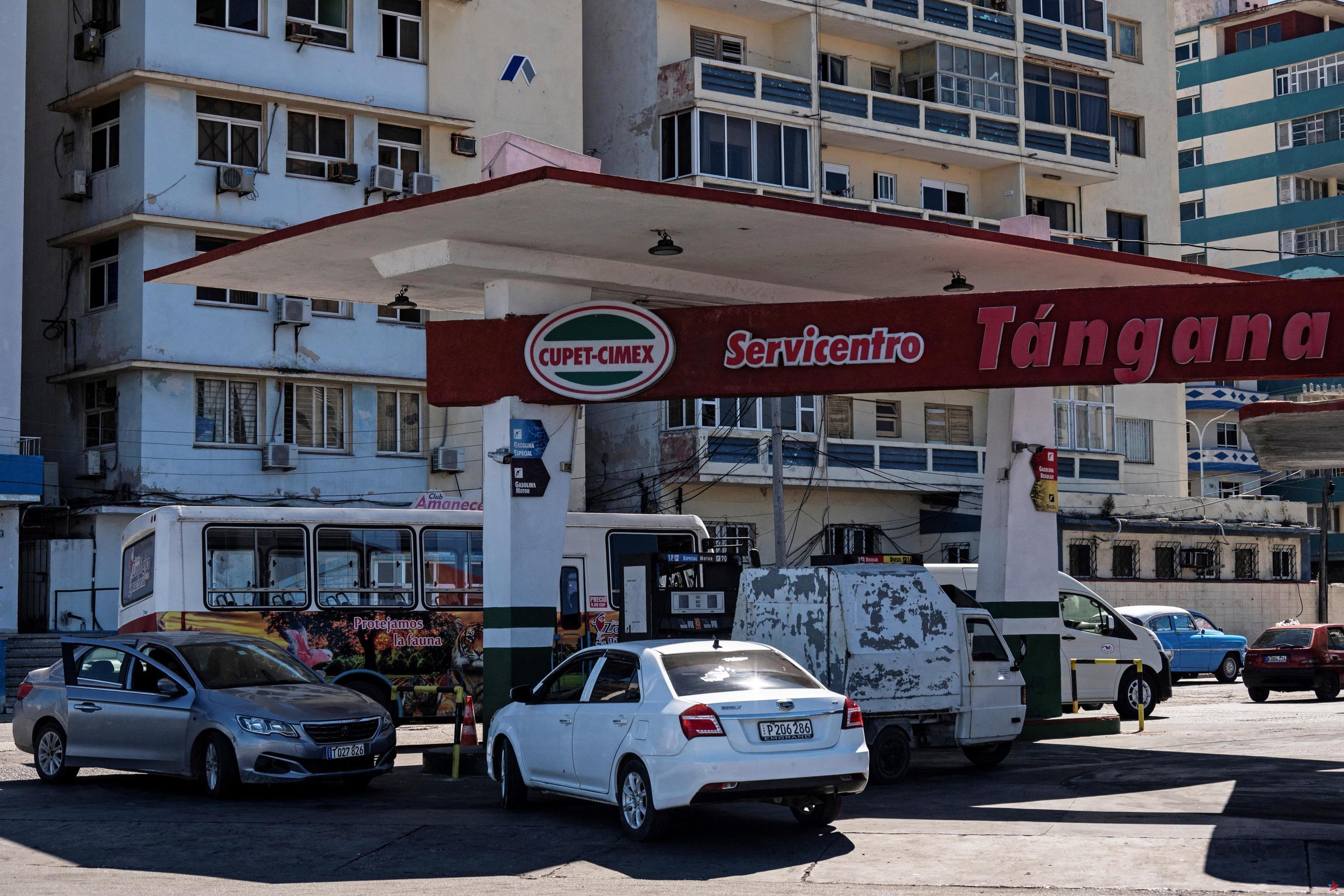 Cuba: el gobierno anuncia un aumento del 500% en el precio de la gasolina