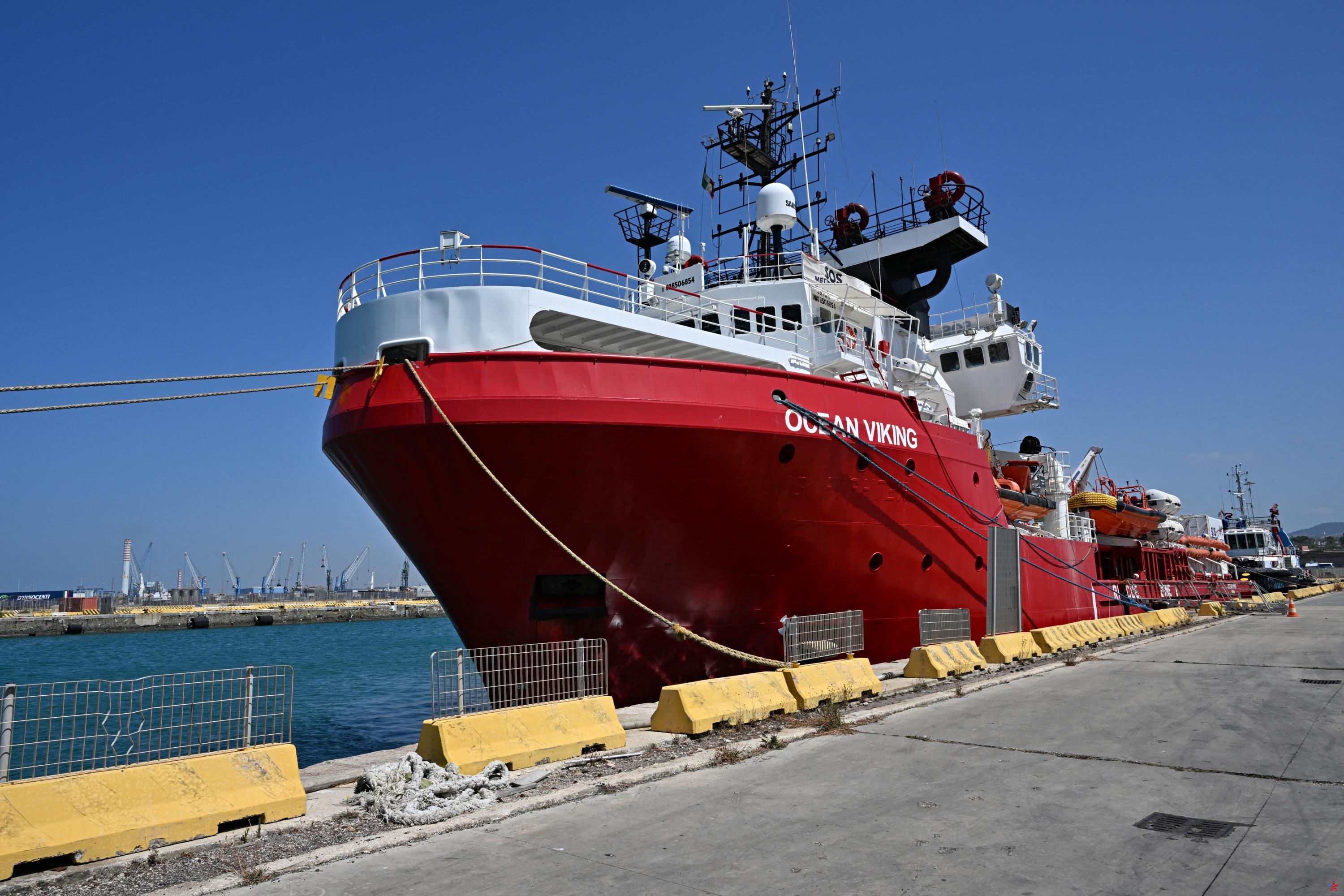 El barco ambulancia Ocean Viking rescata a 110 inmigrantes frente a Libia