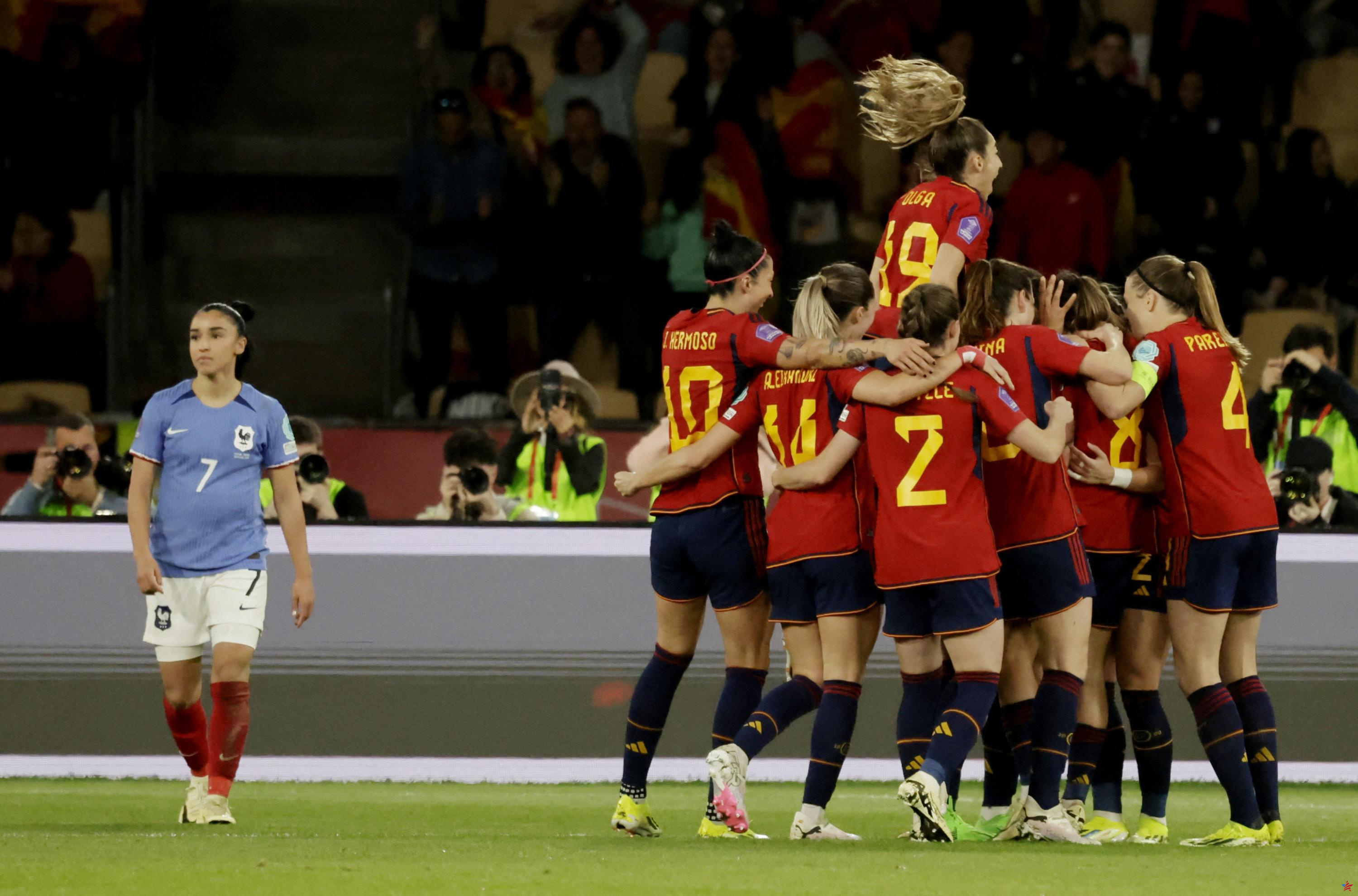 Liga de Naciones femenina: superadas por España en la final, las Bleus aún esperan su primer trofeo