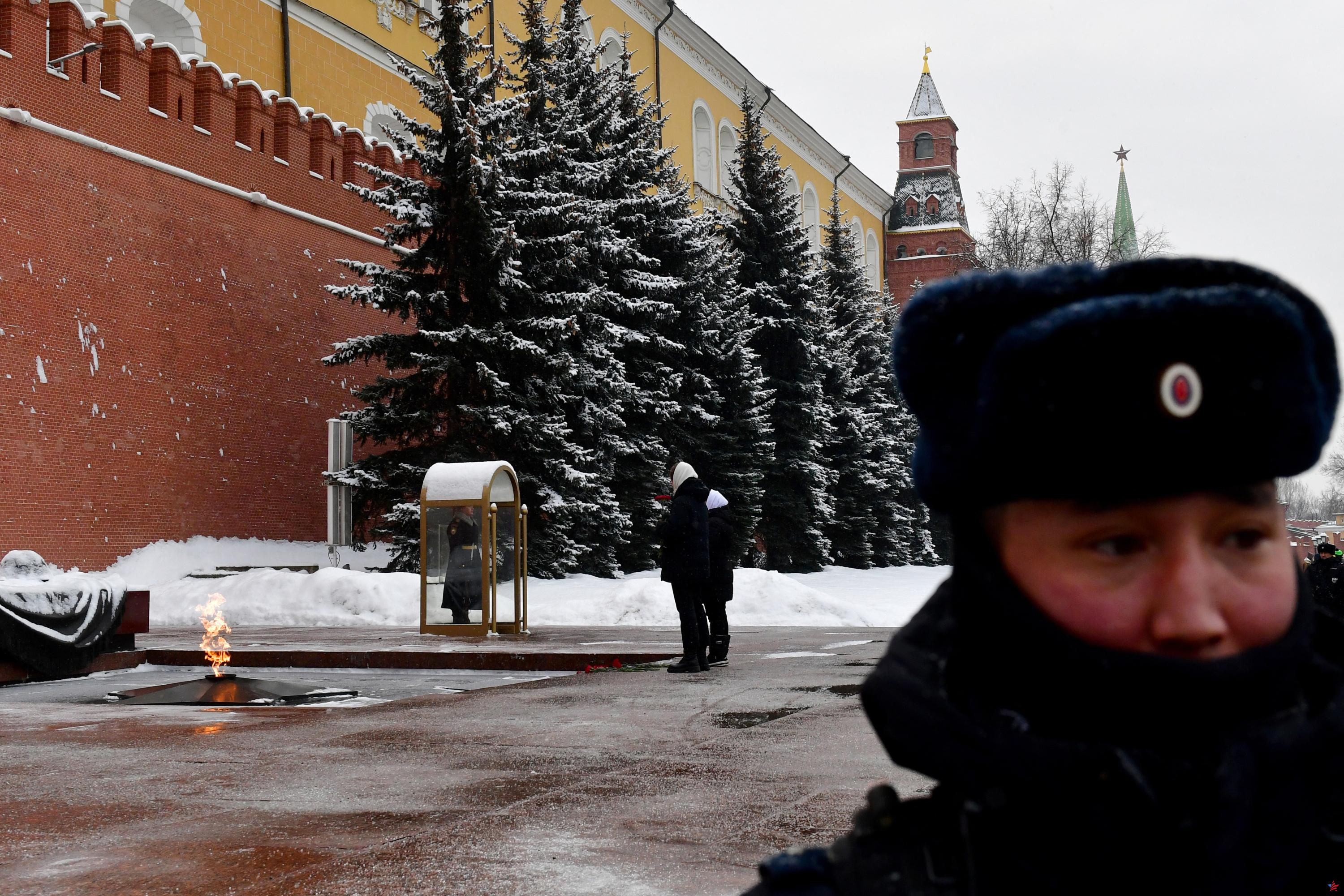 Rusia: esposas de soldados movilizados en Ucrania arrestadas en Moscú