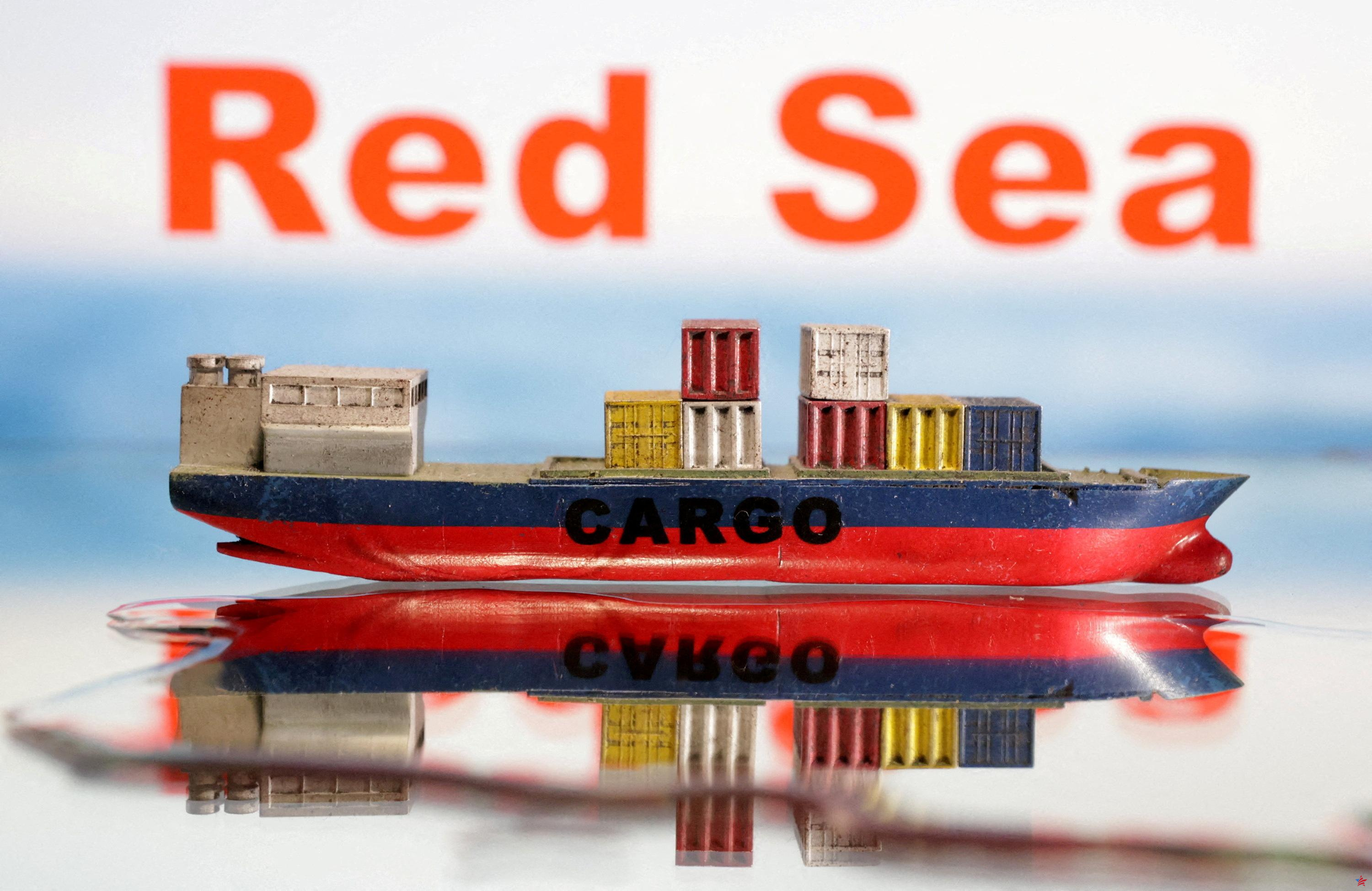 Mar Rojo: barco británico dañado por ataque con drones