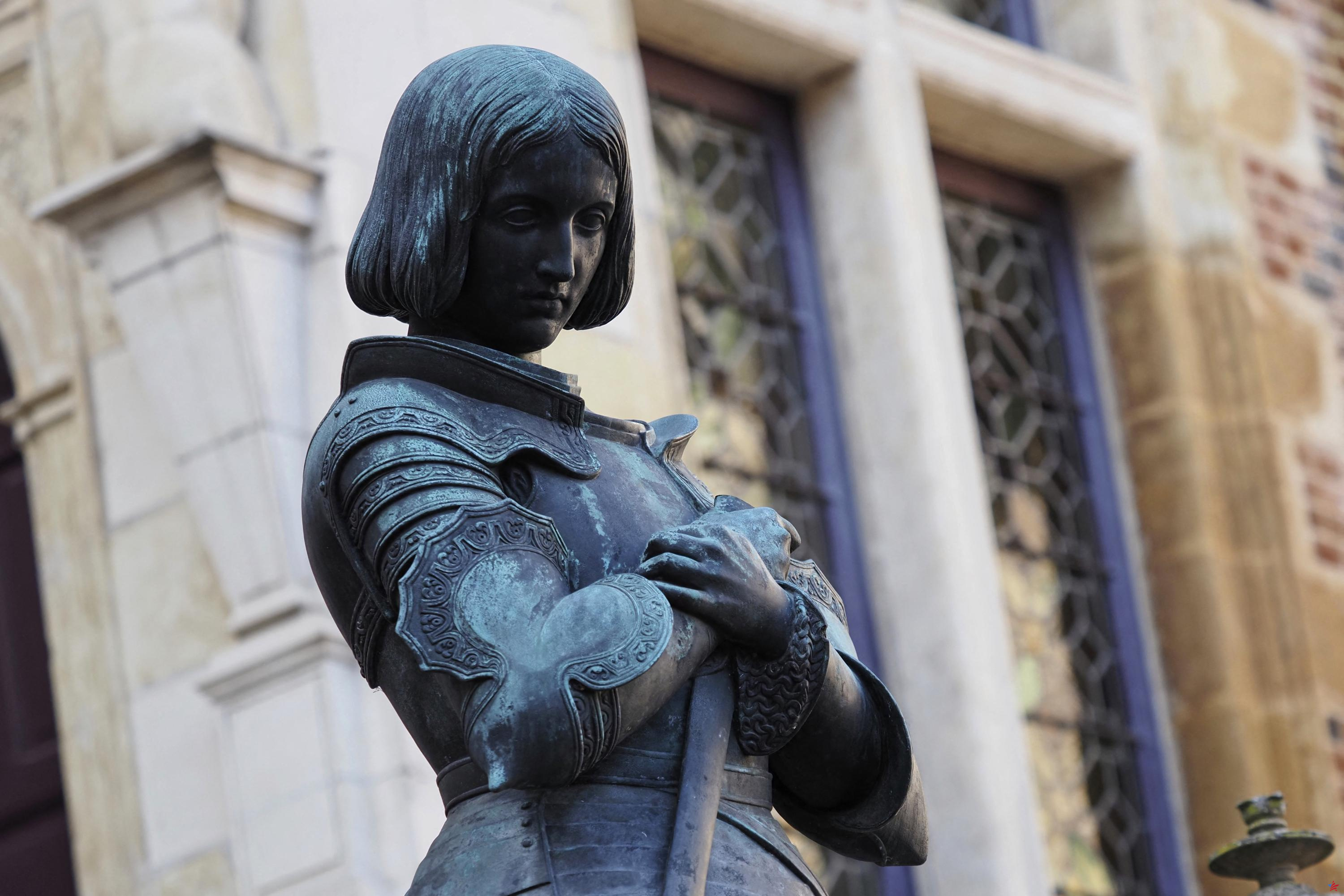 Niza: embrollo en torno al pedido de una gran estatua de Juana de Arco