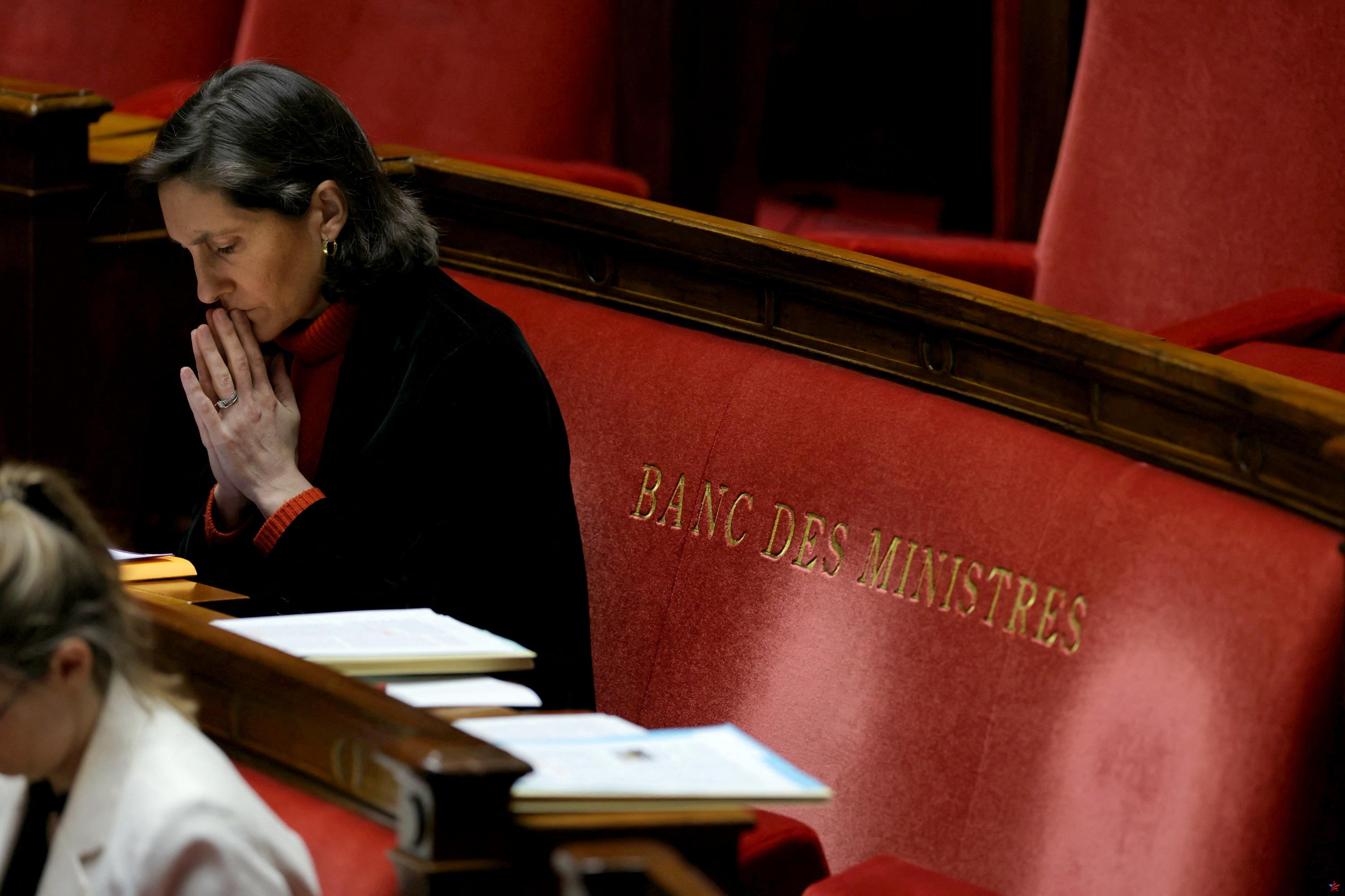 Nueva huelga de docentes, audiencia en la Asamblea: Amélie Oudéa-Castéra juega por su supervivencia política
