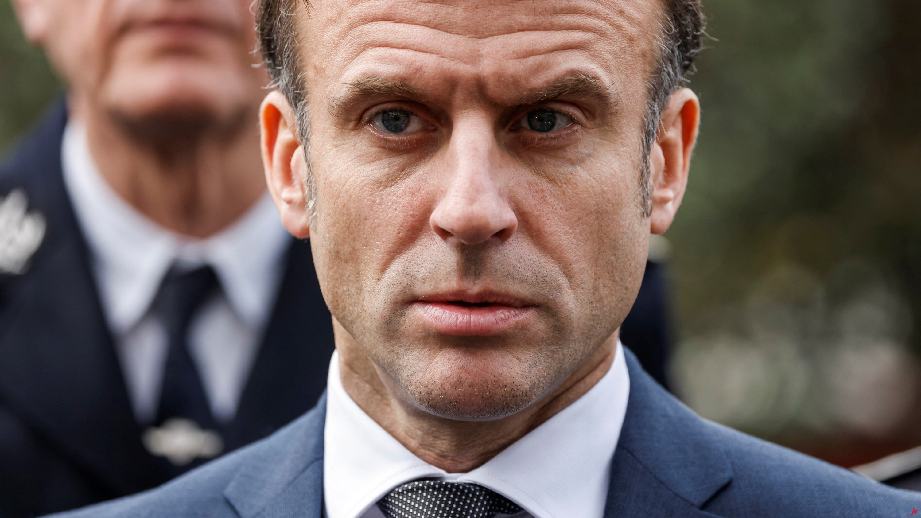 Juegos Olímpicos de París 2024: Macron renuncia al movimiento de libreros de segunda mano de las orillas del Sena