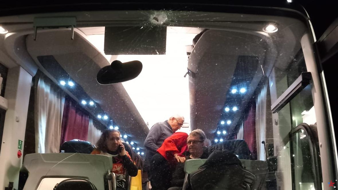 Piedras en el autobús de Niza: “Tomaremos las medidas necesarias”, promete Oudéa-Castéra