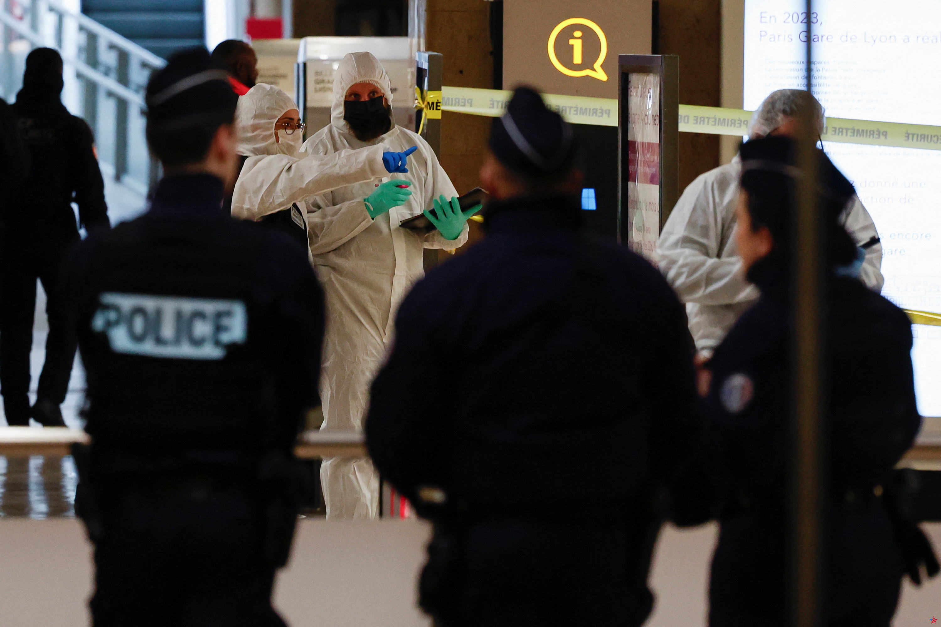Ataque con cuchillo en la Gare de Lyon de París: el sospechoso vuelve a estar bajo custodia policial