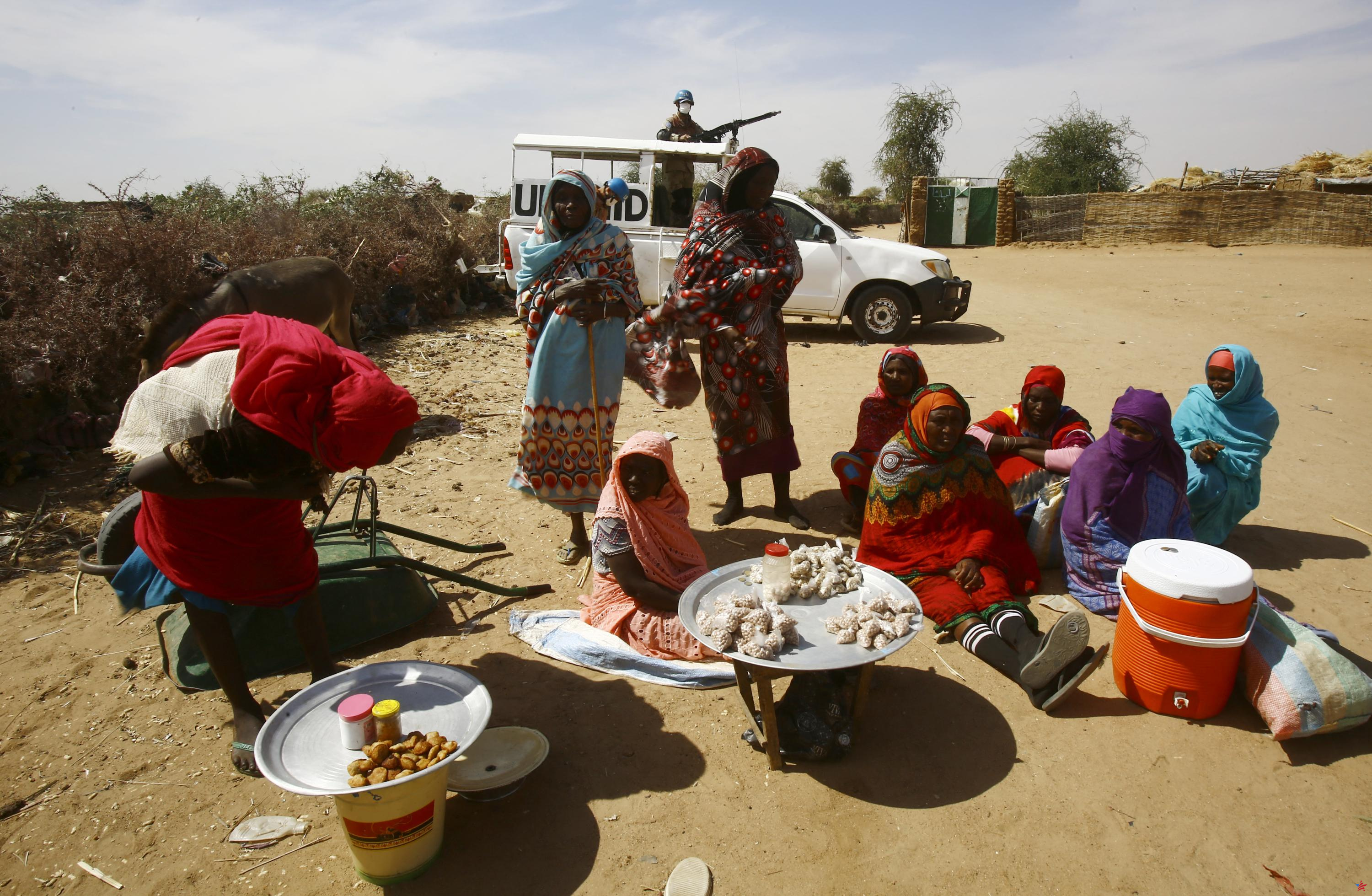 Sudán: autoridades acusadas de bloquear la ayuda humanitaria, vital para Darfur