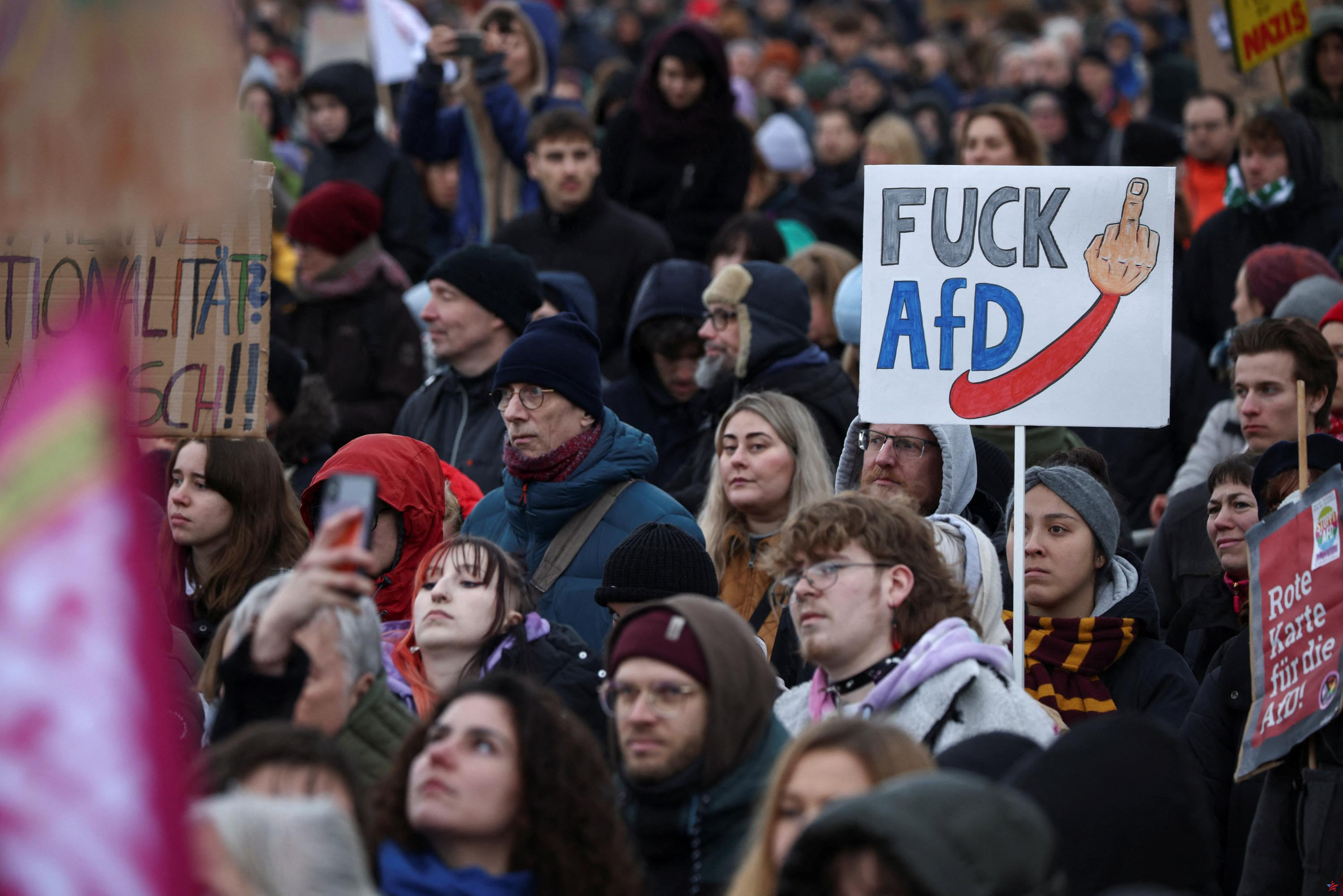 Alemania: en Berlín, cientos de miles de manifestantes contra la extrema derecha