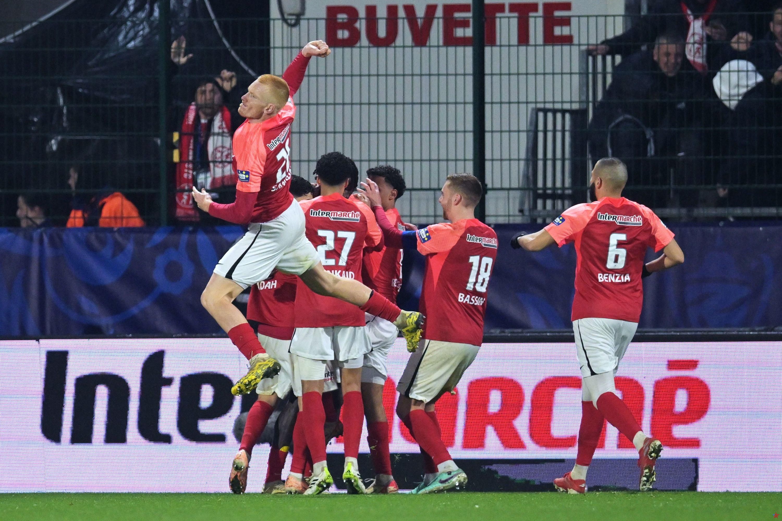 Copa de Francia: Valenciennes en semifinales, fin de la aventura para Rouen