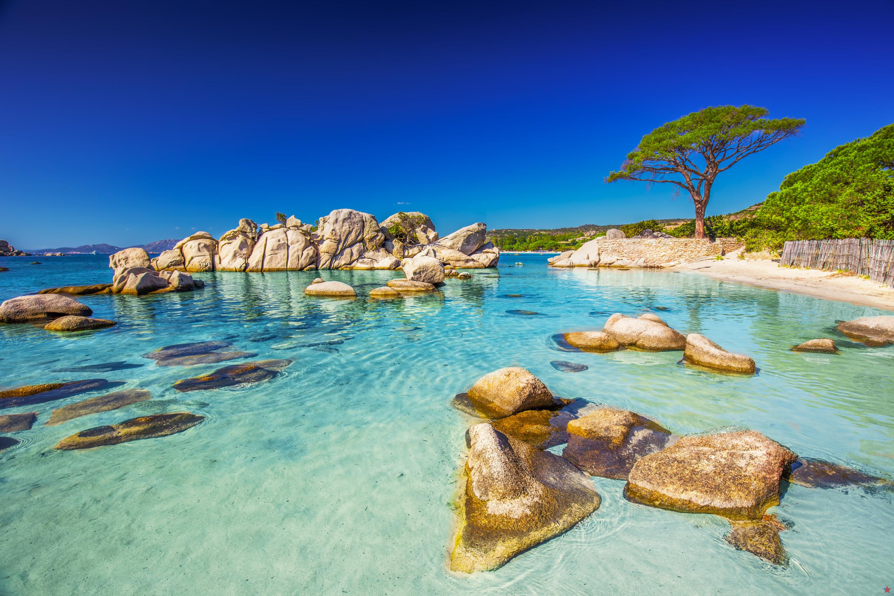¿Dónde ir durante las vacaciones de primavera? 6 ideas de destinos mediterráneos para sentir el verano