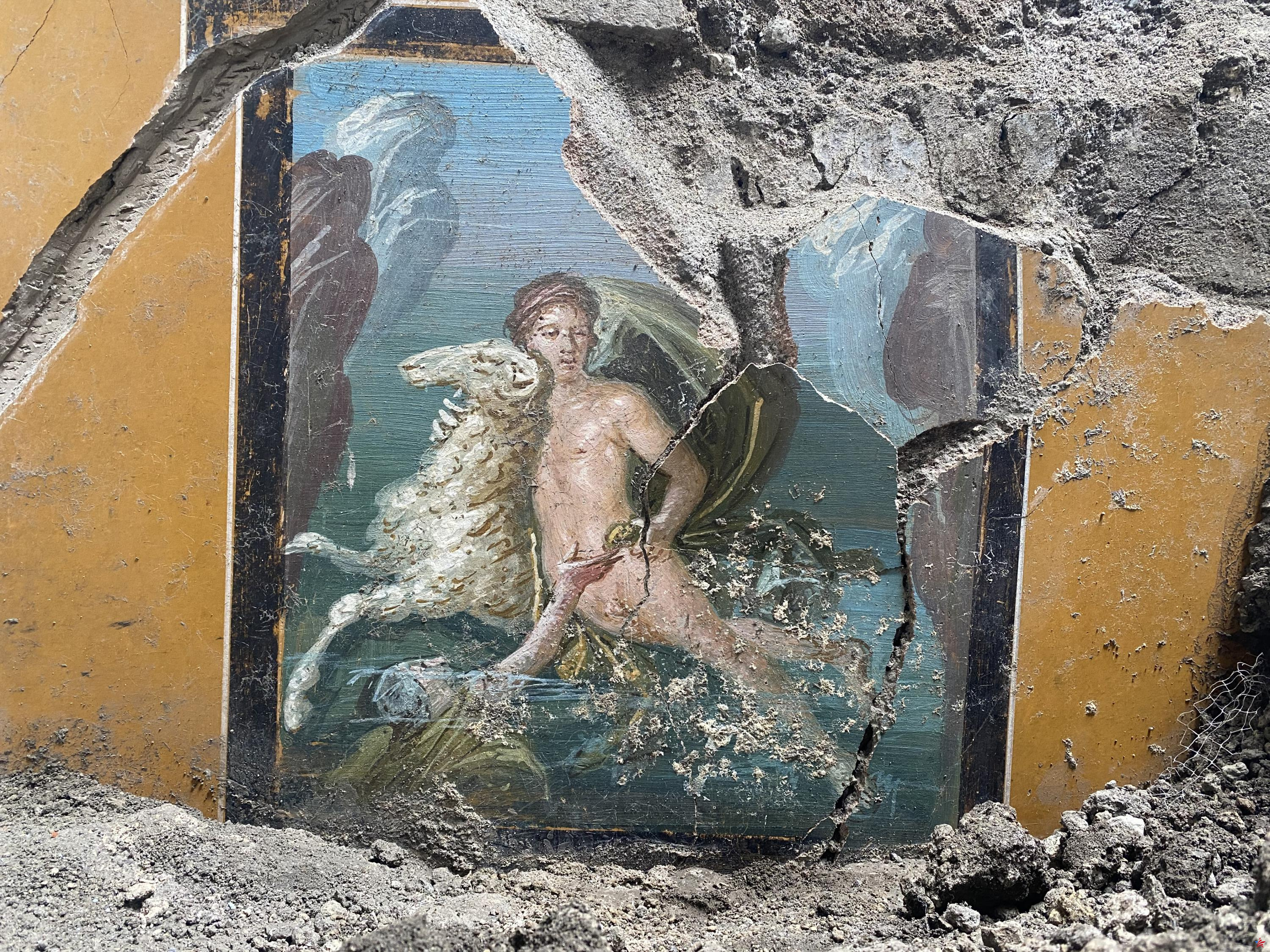 Frescos “muy valiosos” descubiertos durante excavaciones en Pompeya