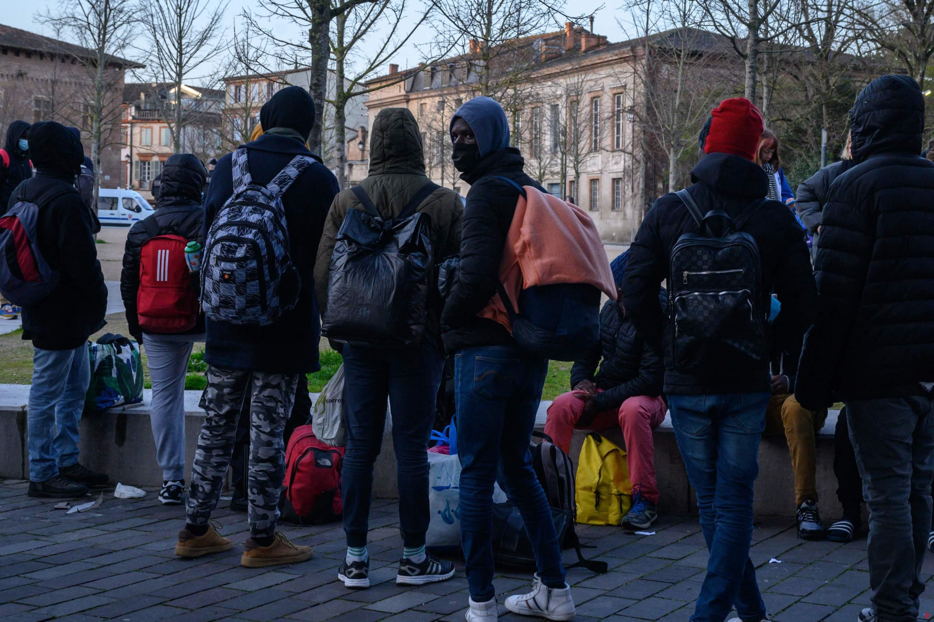 Toulouse: expulsión de inmigrantes refugiados en un gimnasio