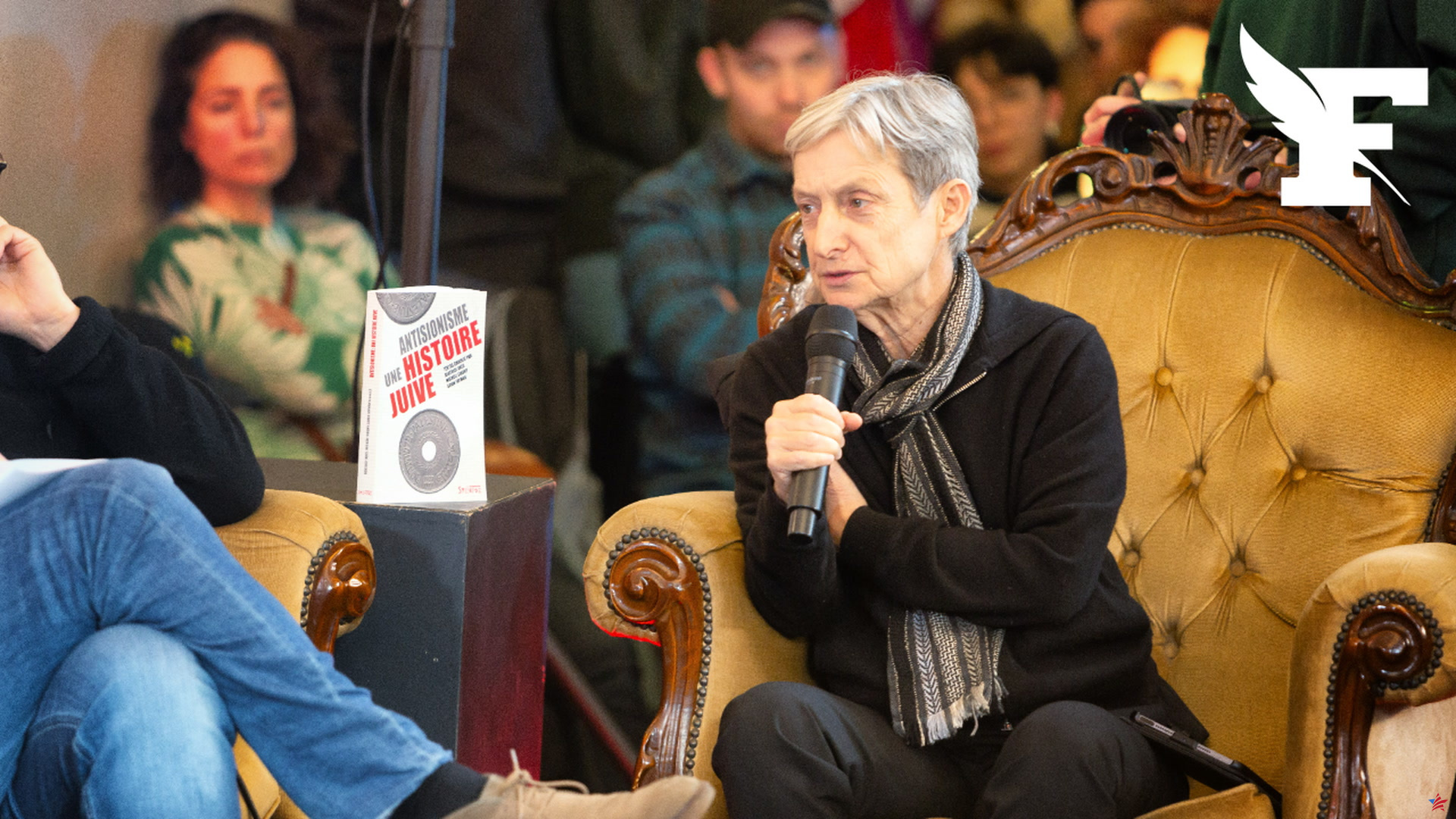 “Judith Butler y Hamás: cuando el feminismo radical blanquea el terrorismo”