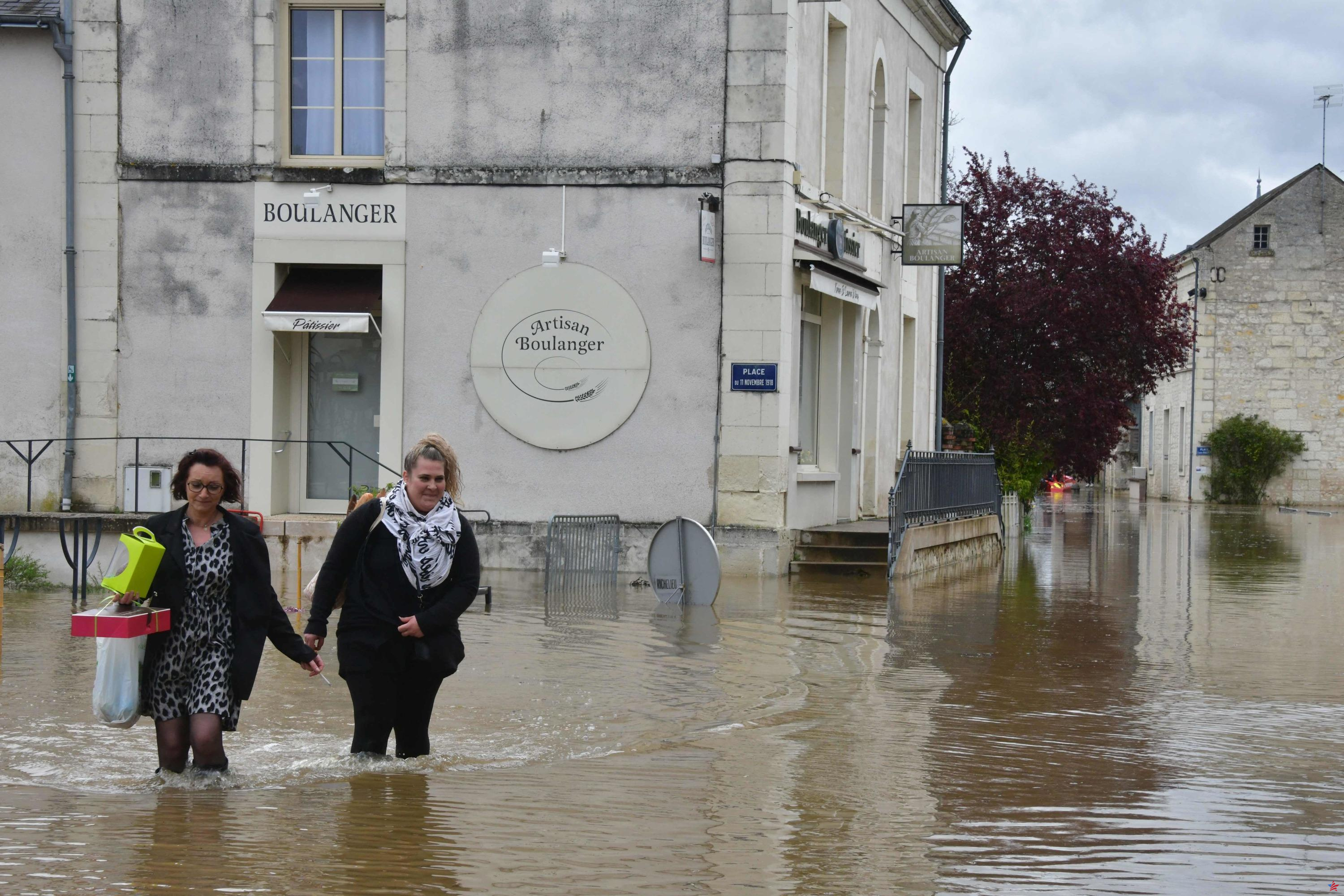 Inundaciones: más de 200 evacuaciones, todavía se busca a un kayakista en Alto Vienne