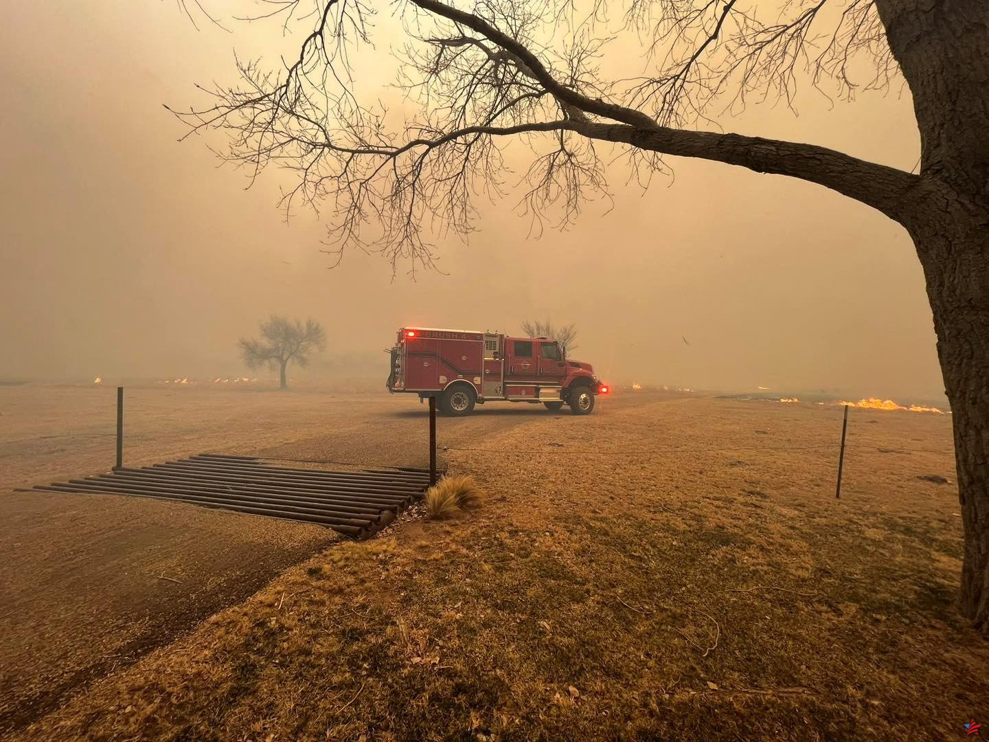 Texas: dos muertos en el mayor incendio de la historia del estado