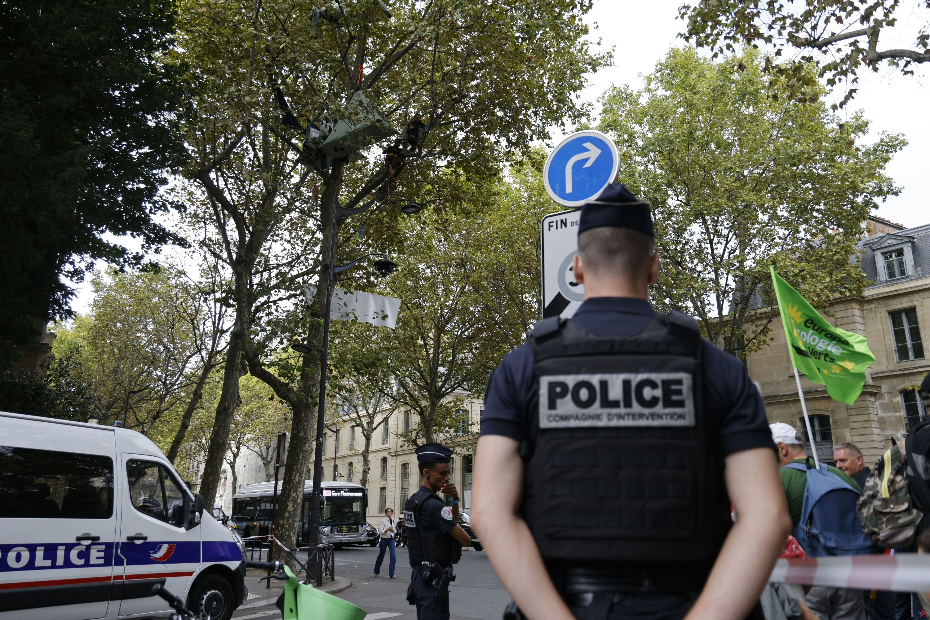 Marcha contra el racismo y la islamofobia en París: la justicia suspende su prohibición