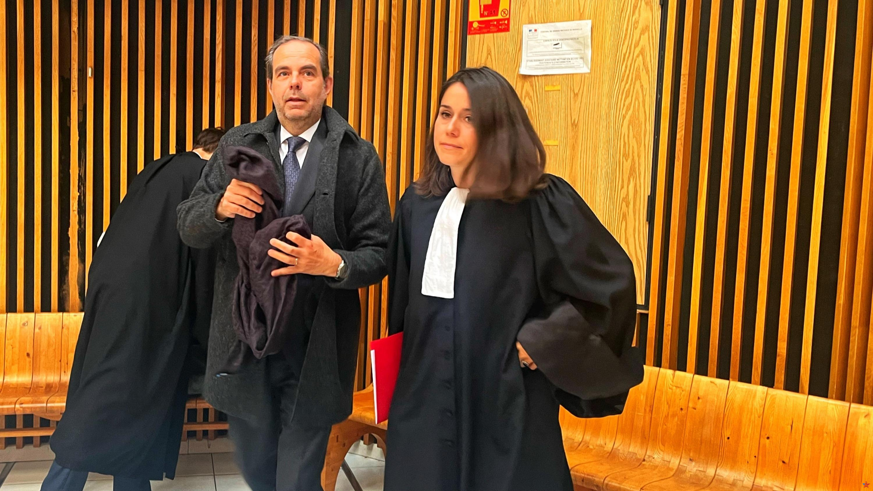 Marsella: ¿seis personas acusadas de poderes municipales fraudulentos escaparán de un juicio público?