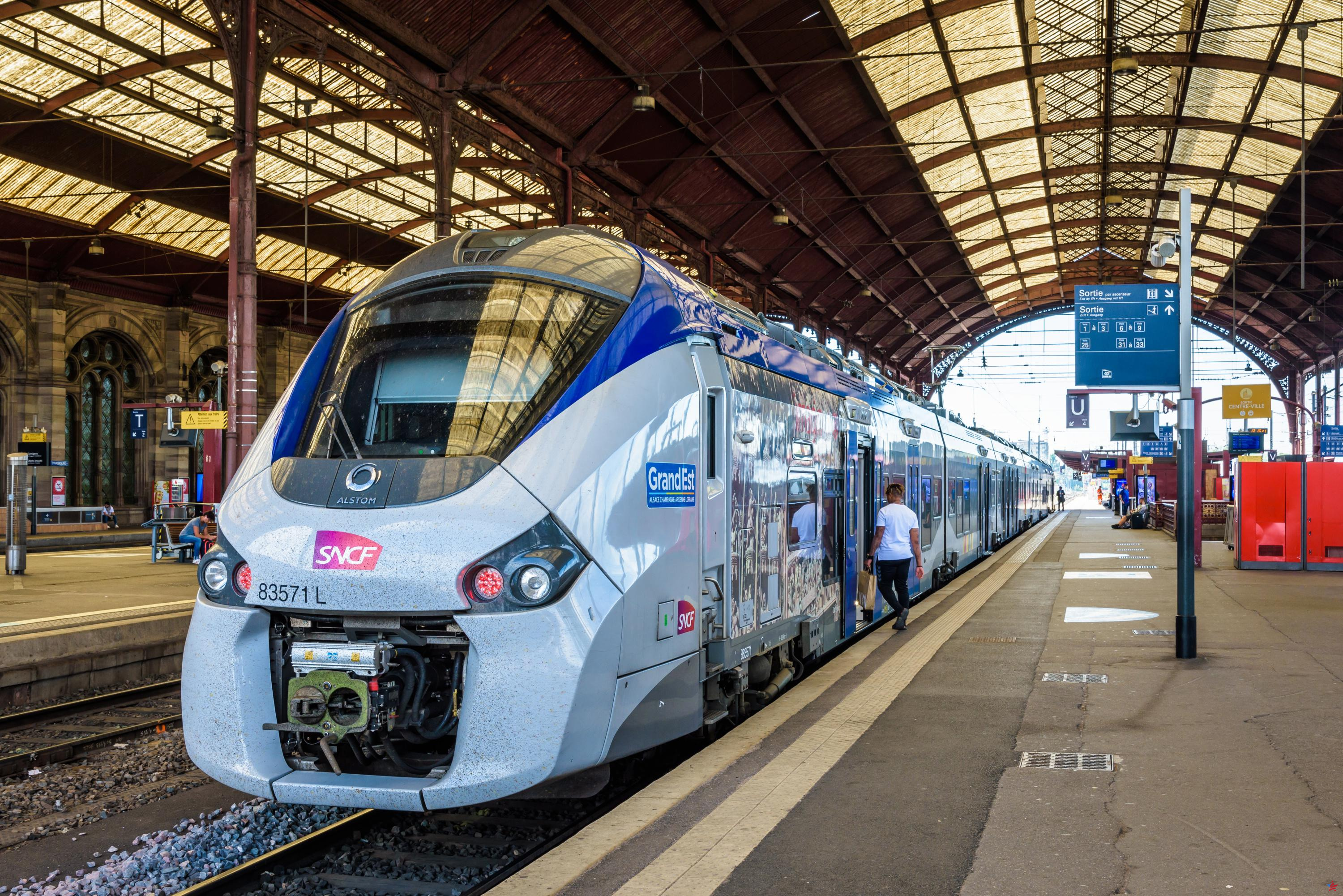 Pase de tren: el gobierno entierra la promesa de Macron para este verano y culpa a las regiones