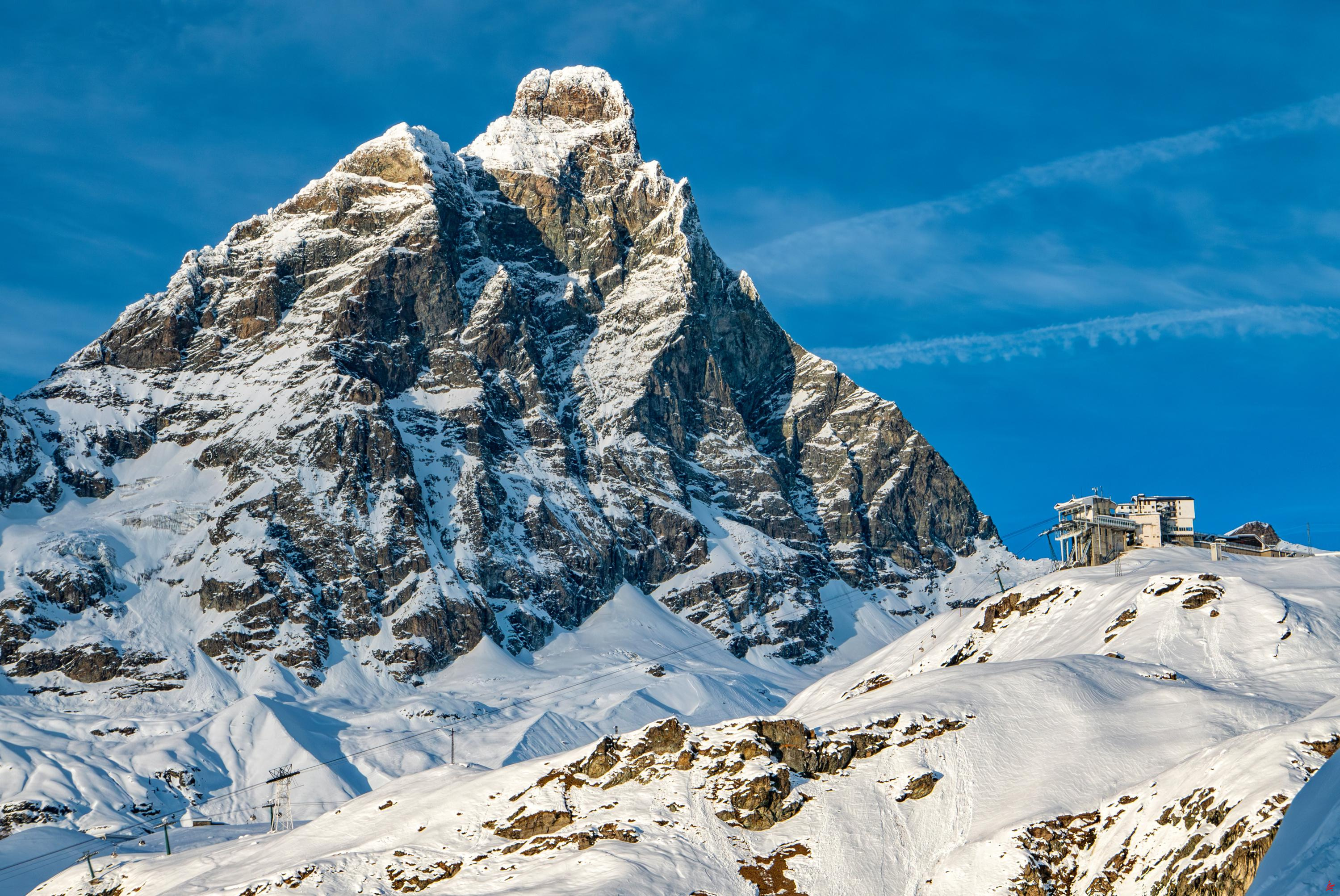 Avalancha cerca de Zermatt en Suiza: tres muertos y un herido
