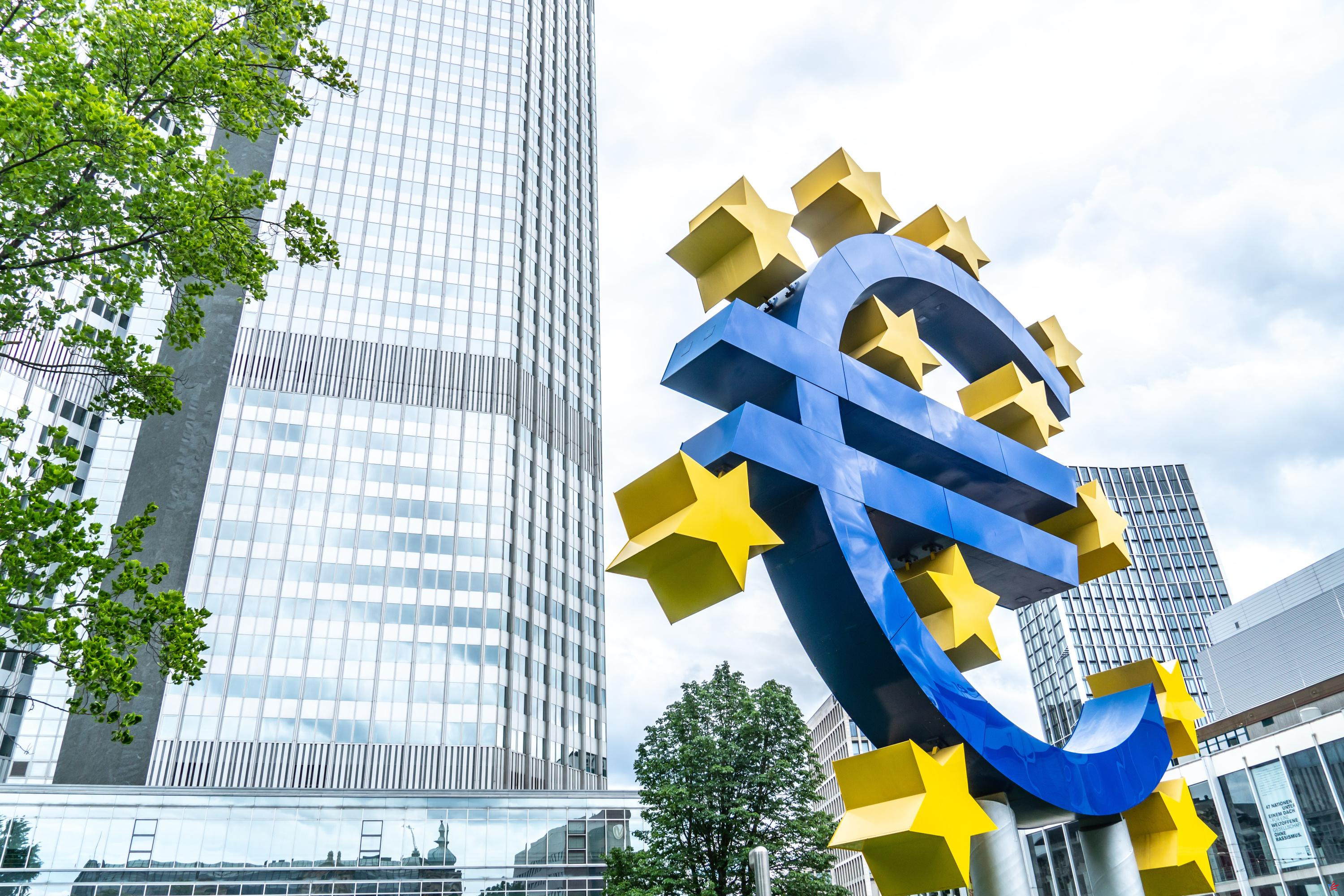 El BCE prepara el terreno para una bajada de tipos en junio