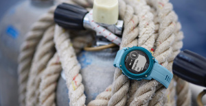 Un pescador perdido en el mar, su reloj le salva la vida