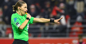 Fútbol: Stéphanie Frappart (nuevamente) elegida mejor árbitro del mundo