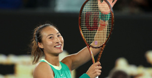 Abierto de Australia: la china Zheng Qinwen domina a Anna Kalinskaya y se clasifica para su primera semifinal de Grand Slam