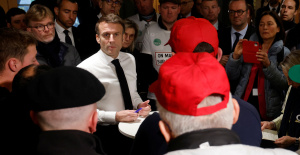 Ira de los agricultores: Emmanuel Macron aboga por un precio mínimo, ya sugerido por los distribuidores