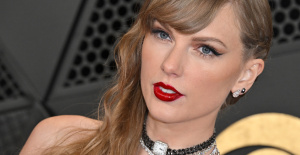 Mira alrededor de tu cuello: Taylor Swift lanza una tendencia confusa en los premios Grammy