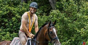 En Australia, una estrella de la equitación amenazada con ser suspendida de los Juegos Olímpicos por montar con una camiseta estilo “Borat”