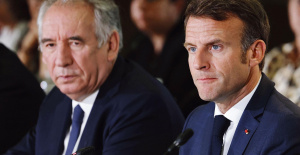 Bayrou se niega a entrar en el gobierno y denuncia la línea Macron-Attal
