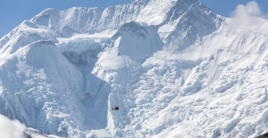 Alta Saboya: dos personas rescatadas tras una avalancha que azotó una ladera azul