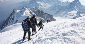 Alta Saboya: dos excursionistas franceses mueren tras desenroscarse