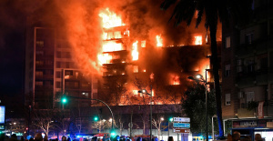 España: incendio devasta edificio en Valencia, siete heridos