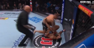 MMA: imágenes del terrible KO de Benoît Saint Denis