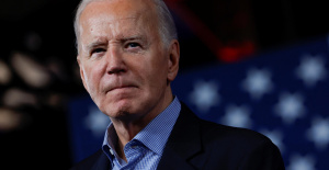 Estados Unidos: la efigie de Joe Biden golpeada por participantes en un evento republicano