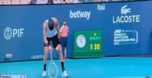 Tenis: en vídeo, Berrettini al borde del malestar ante Murray en Miami