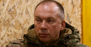 Guerra en Ucrania: el comandante del ejército ucraniano dice que sus tropas están luchando con "pocas o ninguna" armas y municiones