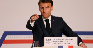 Emmanuel Macron insta a los altos funcionarios a simplificar “más rápido”, de lo contrario “es Bibi quien paga”