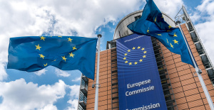 Bruselas presenta una directiva para mejorar la retribución y las condiciones laborales de los becarios