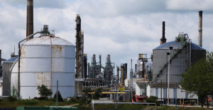 Sena Marítimo: incendio en una refinería de Esso-ExxonMobil, un sitio de Seveso