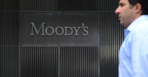 Moody's considera "poco probable" que Francia cumpla su objetivo de bajar el déficit público al 2,7% en 2027