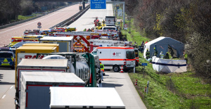 Al menos cinco muertos en un accidente de autobús en una autopista alemana