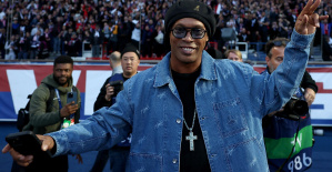 El rapero Heuss L'Enfoiré convoca a Ronaldinho para su nuevo vídeo musical