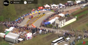 París-Roubaix: en vídeo, el paso de la famosa chicane antes de la Trouée d’Arenberg