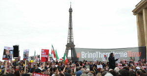 7 de octubre: más de mil manifestantes en París exigen “la liberación de los rehenes israelíes”