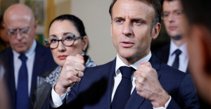 Emmanuel Macron pide “proteger las escuelas” de una “forma de violencia desinhibida”